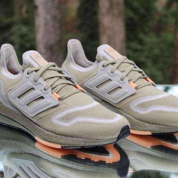 Adidas Ultraboost 22 Orbit Green Men’s Size 12 - Picture 11 of 16